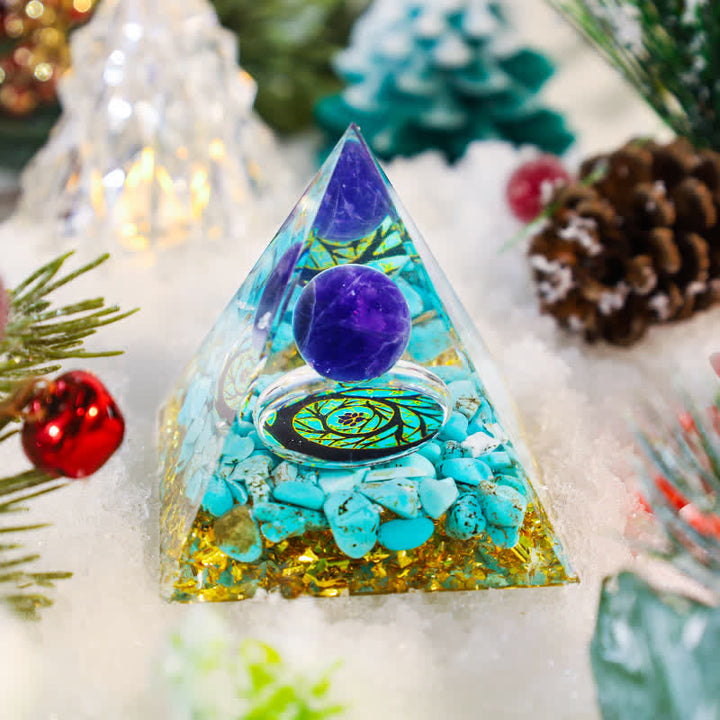 Piramide di Orgone Olivenorma Turchese con Sfera di Ametista 