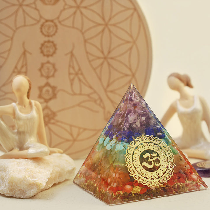 Olivenorma Piramide Orgonica di Protezione dei Chakra Puri