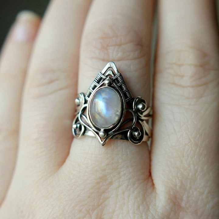 Anello vintage in pietra di luna Olivenorma 