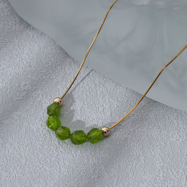 Collana Olivenorma in acciaio inossidabile 18K con perline di prehnite naturale - image 1