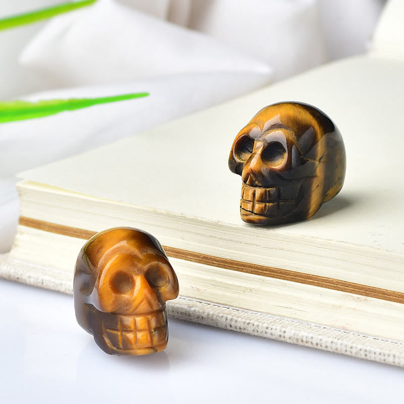 Decorazione di Halloween con pietre preziose in mini teschio di cristallo Olivenorma