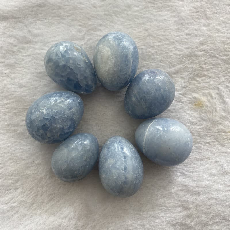 Olivenorma Uovo di cristallo a forma di uovo blu acquamarina lucidato 