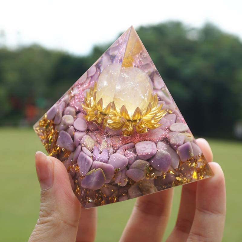 Piramide di orgone curativa Olivenorma Lepidolite con quarzo rosa