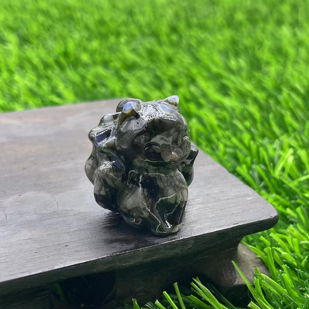 Olivenorma Pietra Naturale 3cm Decorazione in Pietra Preziosa a Forma di Volpe a Nove Code 