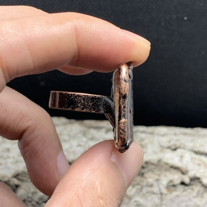 Anello regolabile con combinazione tripla irregolare in quarzo ialino naturale Olivenorma