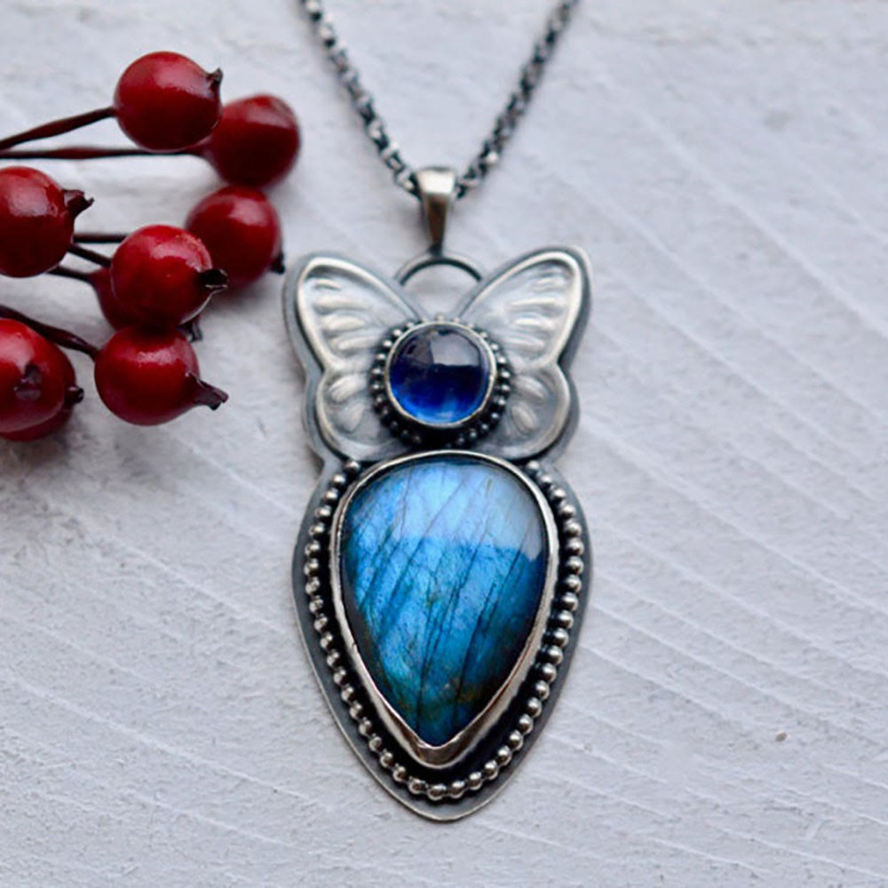 Ciondolo in labradorite con motivo a farfalla Olivenorma 
