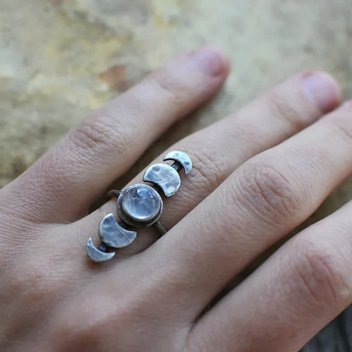 Anello energetico femminile con pietra di luna crescente Olivenorma 