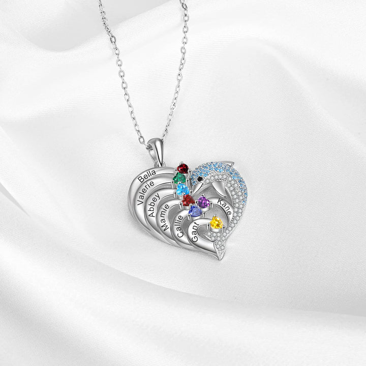 Collana con ciondolo in pietra incisa a forma di cuore di delfino Olivenorma