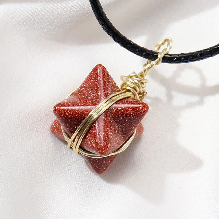 DIVINE LIGHT VEHICLE - Collana Merkaba di cristallo
