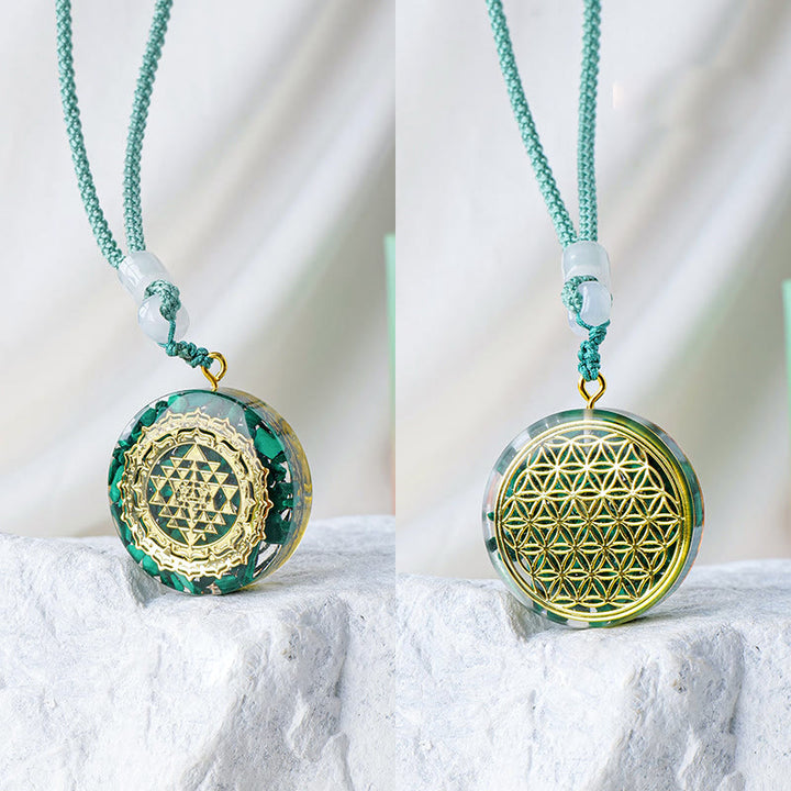 Collana di cristallo naturale di orgone Olivenorma