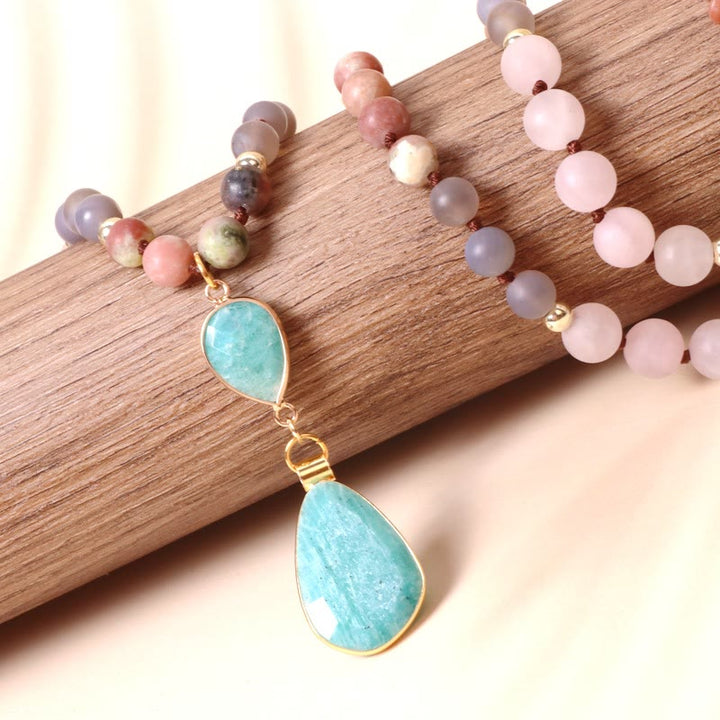 Collana con ciondolo a forma di freccia di preghiera Mala in quarzo rosa naturale 