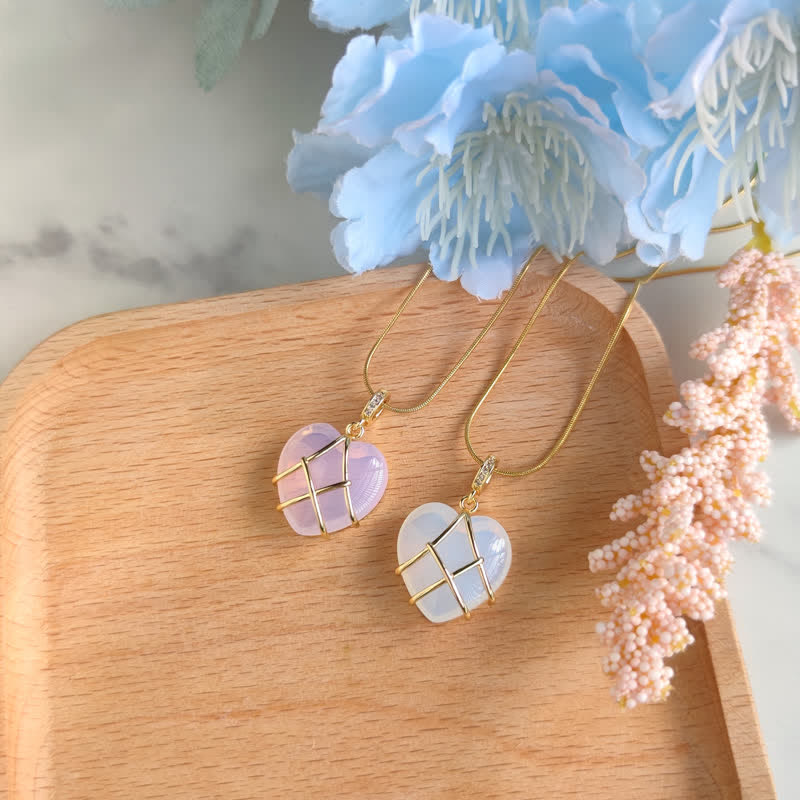 Collana con pietre preziose di cristallo naturale a forma di cuore Olivenorma