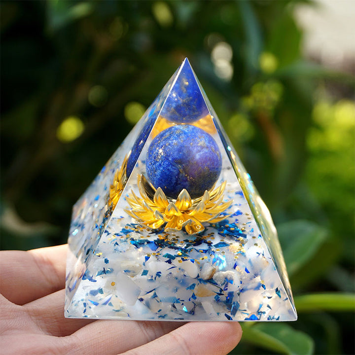 Olivenorma The Calm Power Piramide di Orgone Lapislazzuli e Calcedonio Blu 