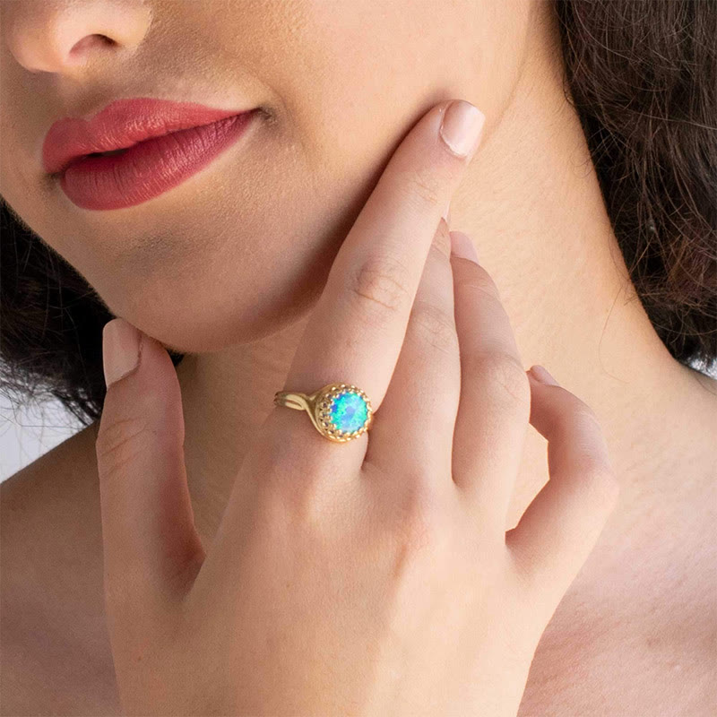 Olivenorma "Peace Energy" - Anello in opale blu placcato oro su argento sterling 925