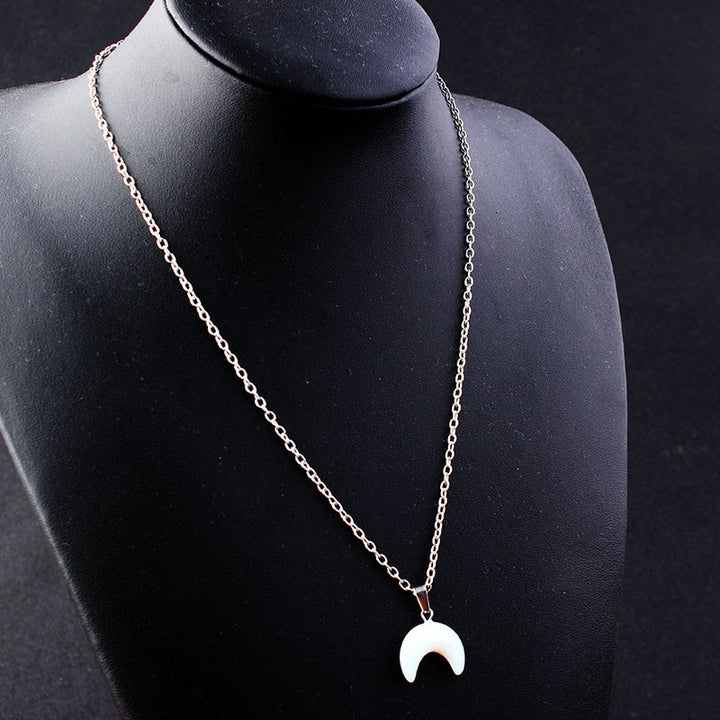 Collana con teschio di cristallo "Potente guarigione" Olivenorma 