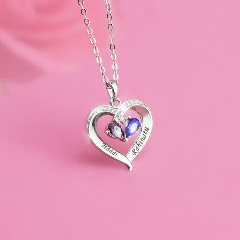 Collana personalizzata e incisa con pietre portafortuna a forma di cuore Olivenorma