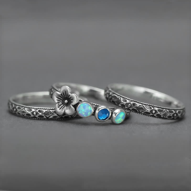 Olivenorma Anello con pietre portafortuna personalizzate e incise a forma di fiore