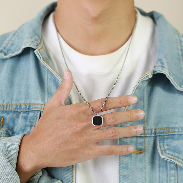 Olivenorma Collana con ciondolo quadrato da uomo con catena lunga per maglione 