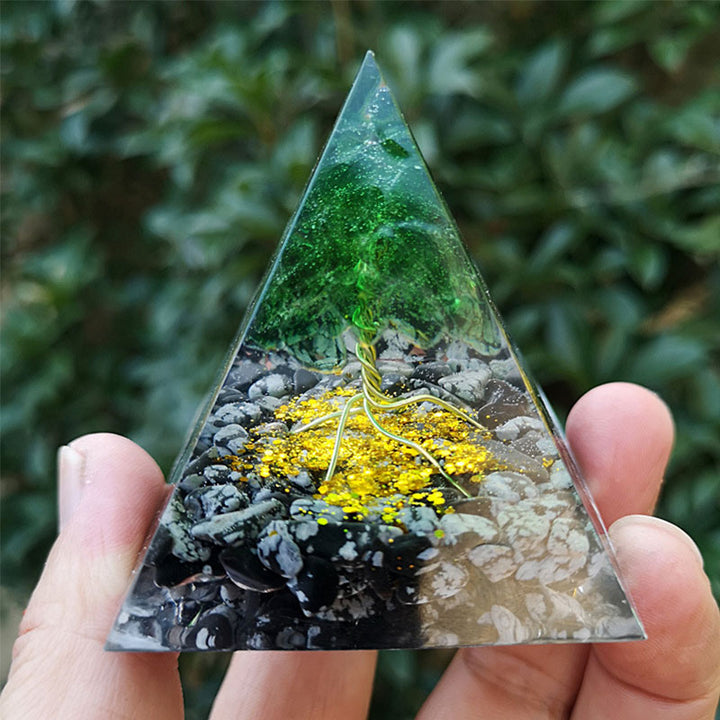 Piramide di orgone in alabastro Olivenorma 