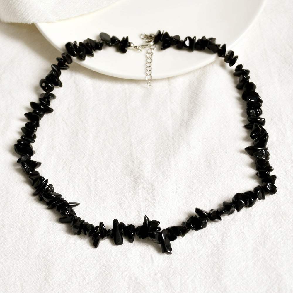 Collana con pietra di cristallo lucidata di forma irregolare Olivenorma