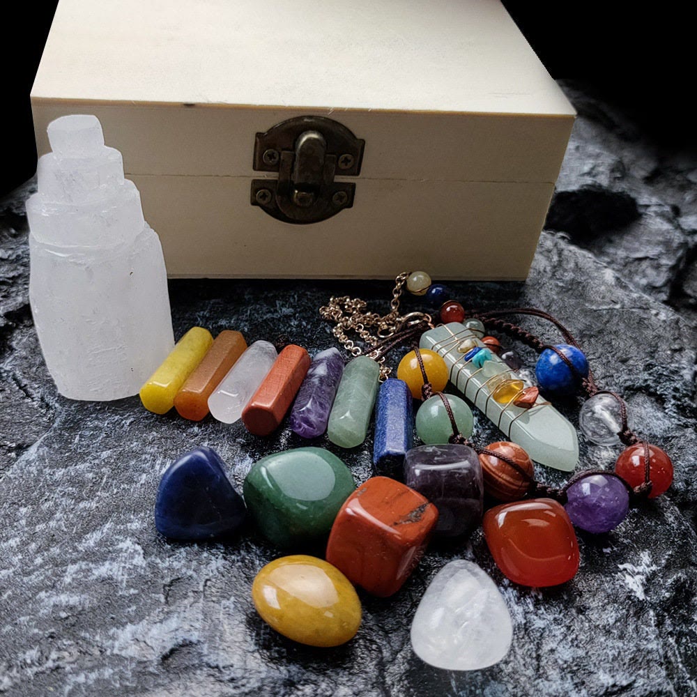 Olivenorma 17 pezzi Chakra Stone Crystal Set