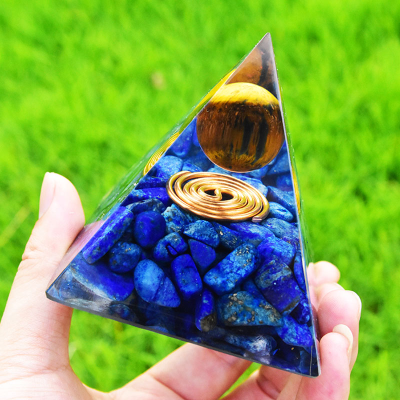 Olivenorma Lapislazzuli Occhio di Tigre Orgone Piramide