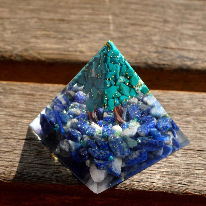 Olivenorma Lapislazzuli con piramide di orgone albero della vita turchese 