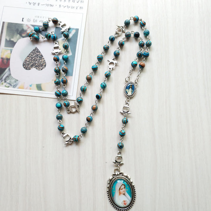 Collana con ciondolo a forma di medaglia sacra della signora in malachite e azzurrite Olivenorma