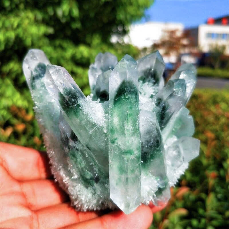 Olivenorma Bellissima decorazione in pietra preziosa di quarzo fantasma verde curativo