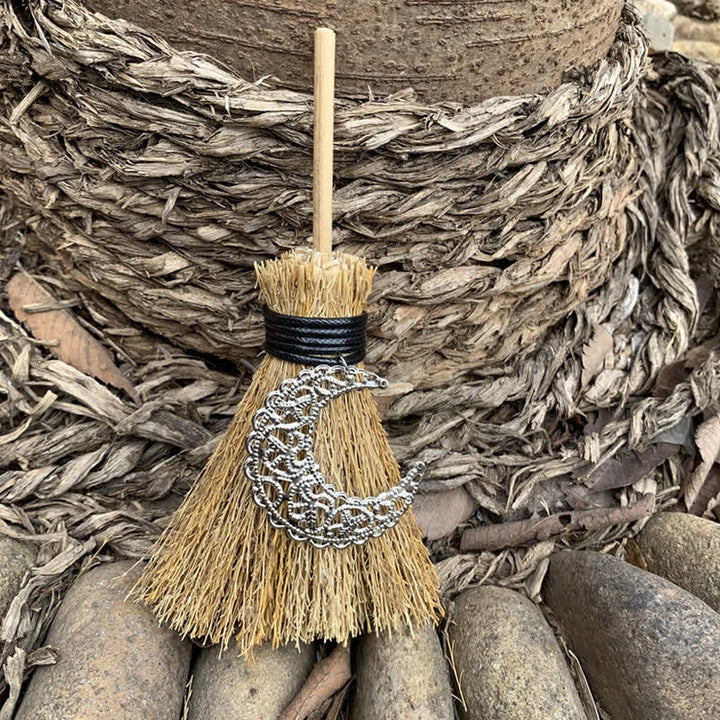 Olivenorma Mini scopa fatta a mano in cristallo ornamentale