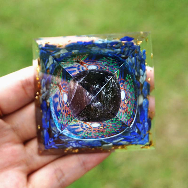 Piramide di orgone Reki Olivenorma Ametista con lapislazzuli