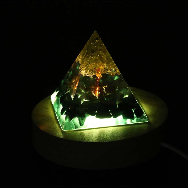 Olivenorma USB Pyramid Light Base Portalampada in legno 