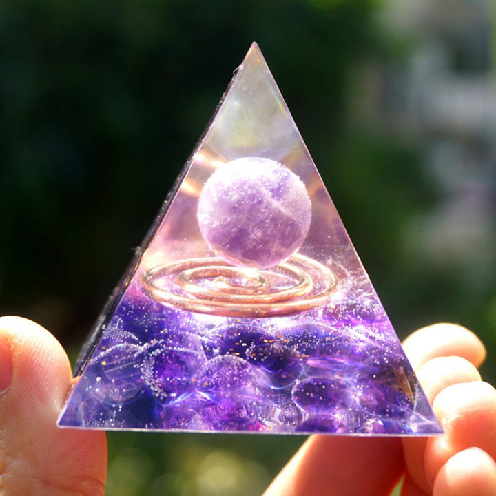 Piramide di orgone di cristallo trasparente di ametista Olivenorma 