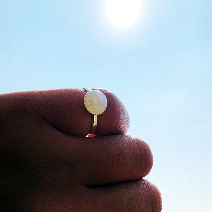 Anello regolabile semplice a semicerchio con pietra di luna e opale Olivenorma 