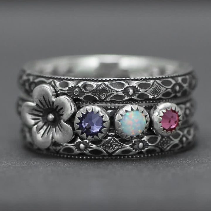 Olivenorma Anello con pietre portafortuna personalizzate e incise a forma di fiore