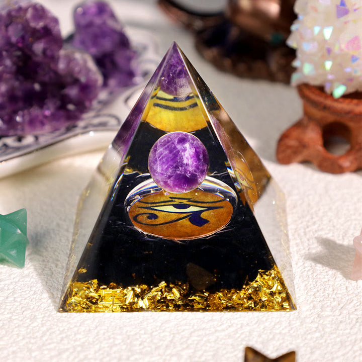 Olivenorma Ametista Ossidiana Occhio di Horus Piramide di Orgone