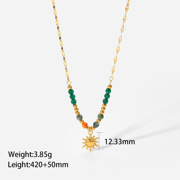Collana con ciondolo in pietra del sole con labradorite e smeraldo Olivenorma