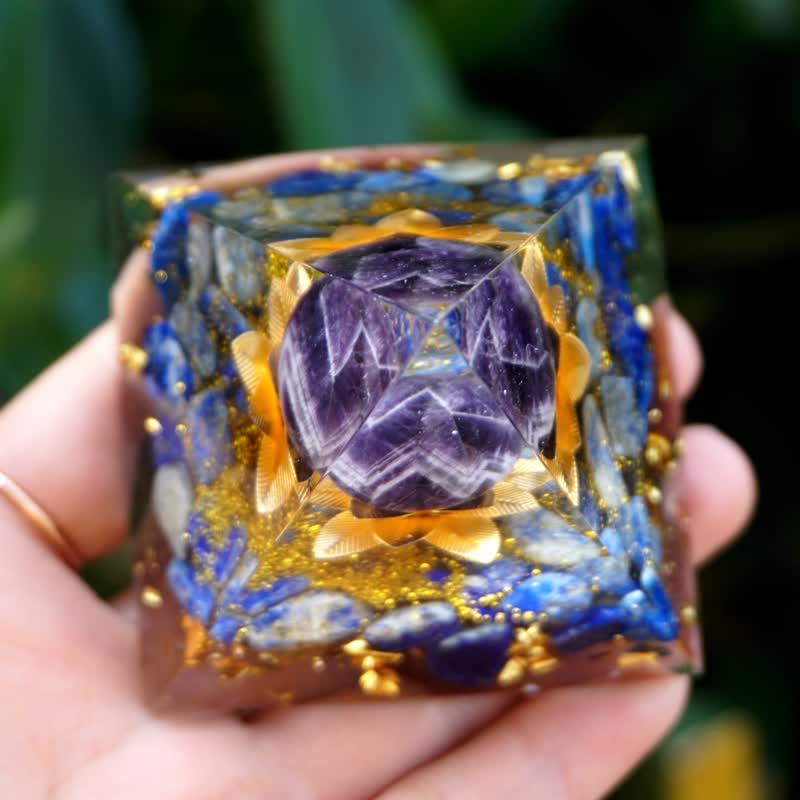 Olivenorma Loto Positivo Ametista Sfera Orgone Piramide