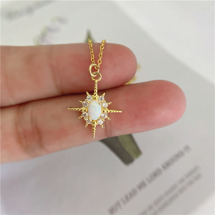 Collana con stella delicata Northstar in zircone bianco opale Olivenorma