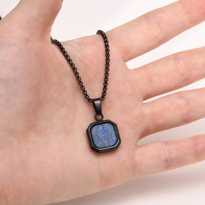 Olivenorma Collana con ciondolo quadrato da uomo con catena lunga per maglione 