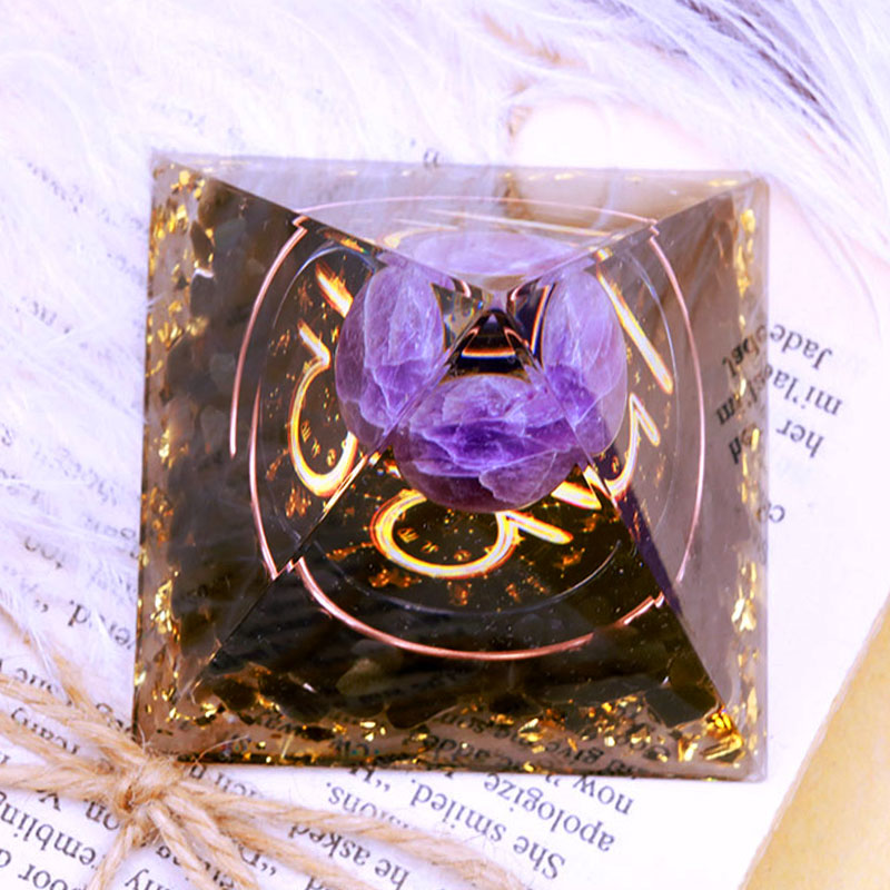 Sfera di ametista Olivenorma con piramide di orgone dello zodiaco Bilancia in ossidiana 