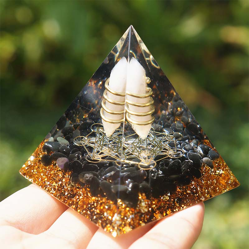 Piramide di orgone in quarzo rosa Olivenorma con ossidiana 