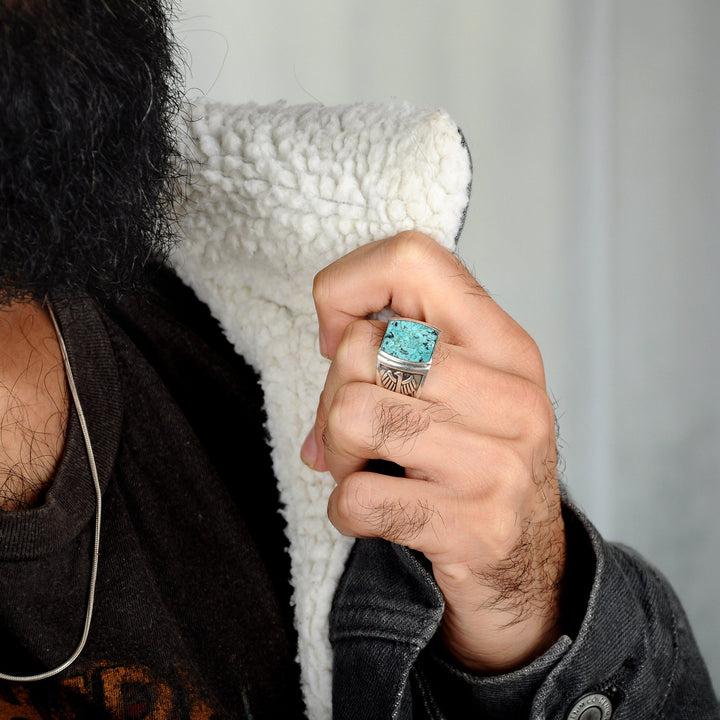 Anello da uomo con aquila in turchese