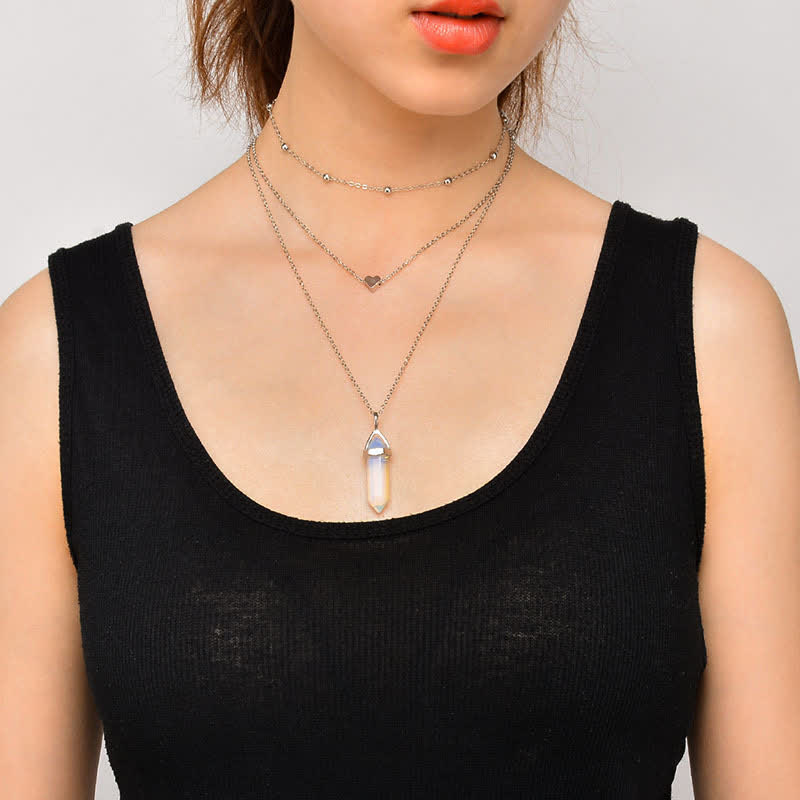 Collana con pietra preziosa esagonale in cristallo naturale