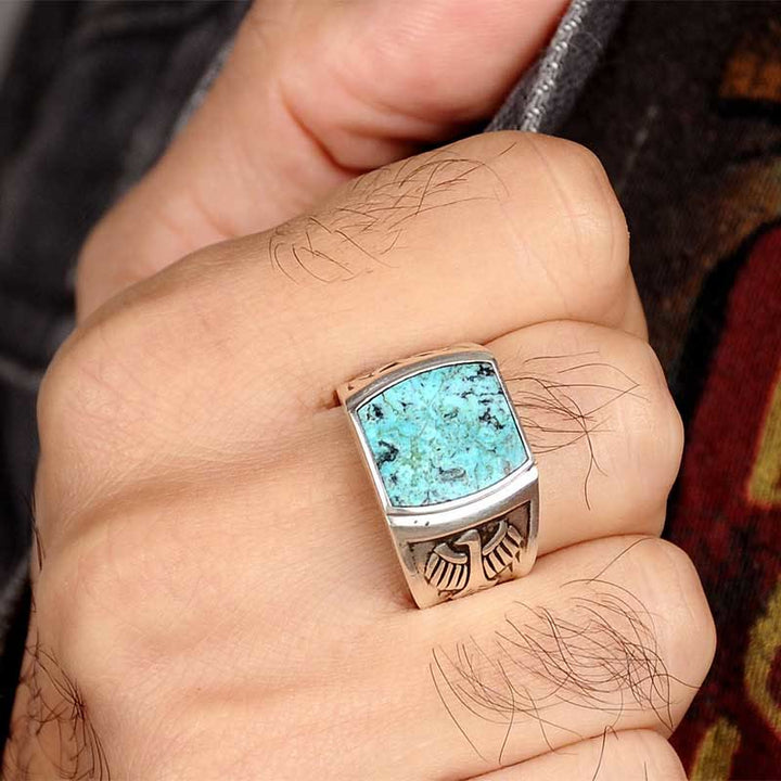 Anello da uomo con aquila in turchese