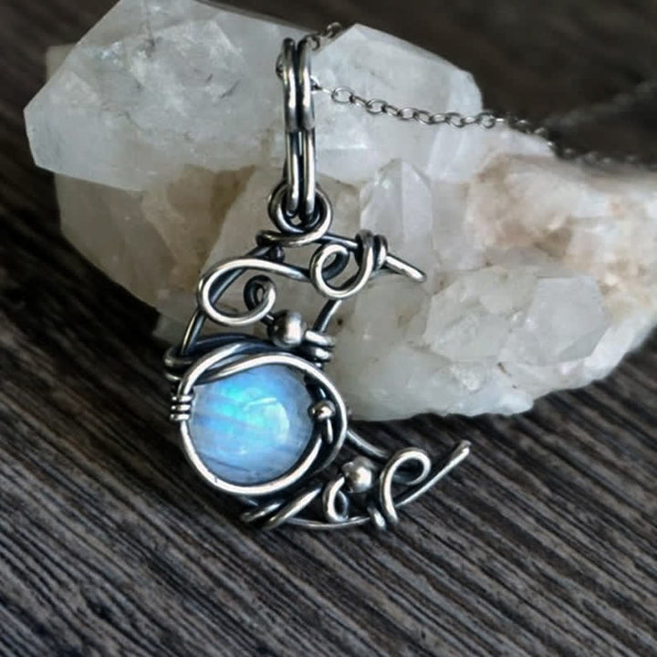 Collana con pietra di luna in argento e luna della Boemia Olivenorma