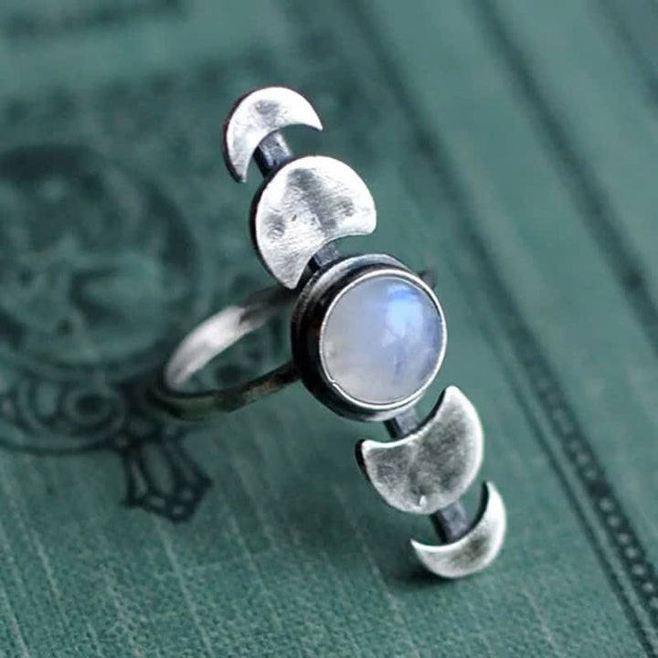 Anello energetico femminile con pietra di luna crescente Olivenorma 