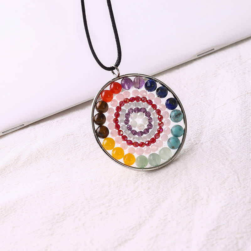 Collana di cristallo con ciondolo rotondo con fiore di datura di Olivenorma