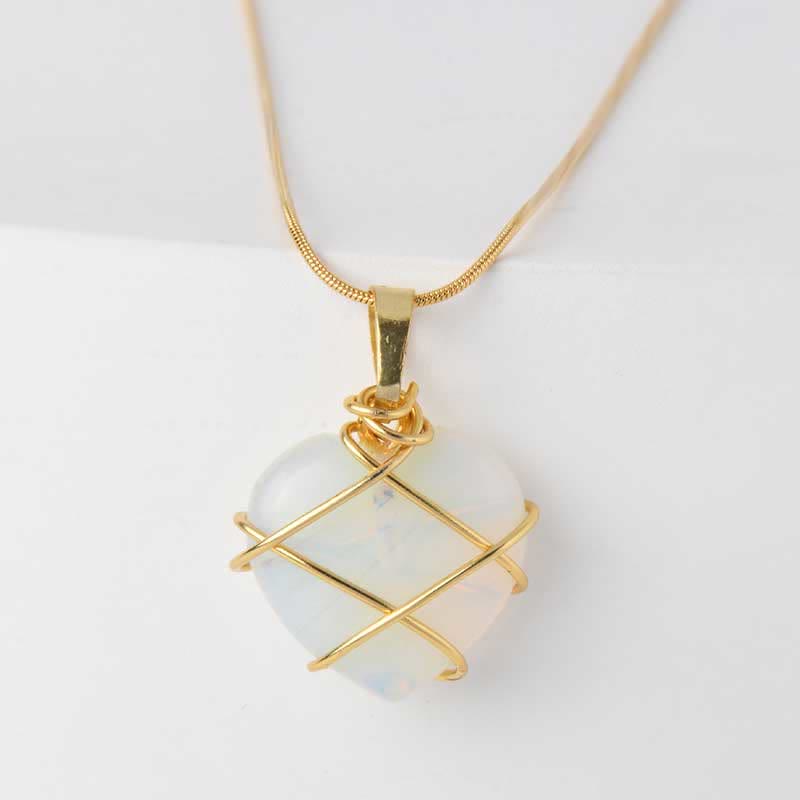 Collana con pietra preziosa a forma di cuore in quarzo rosa Olivenorma 