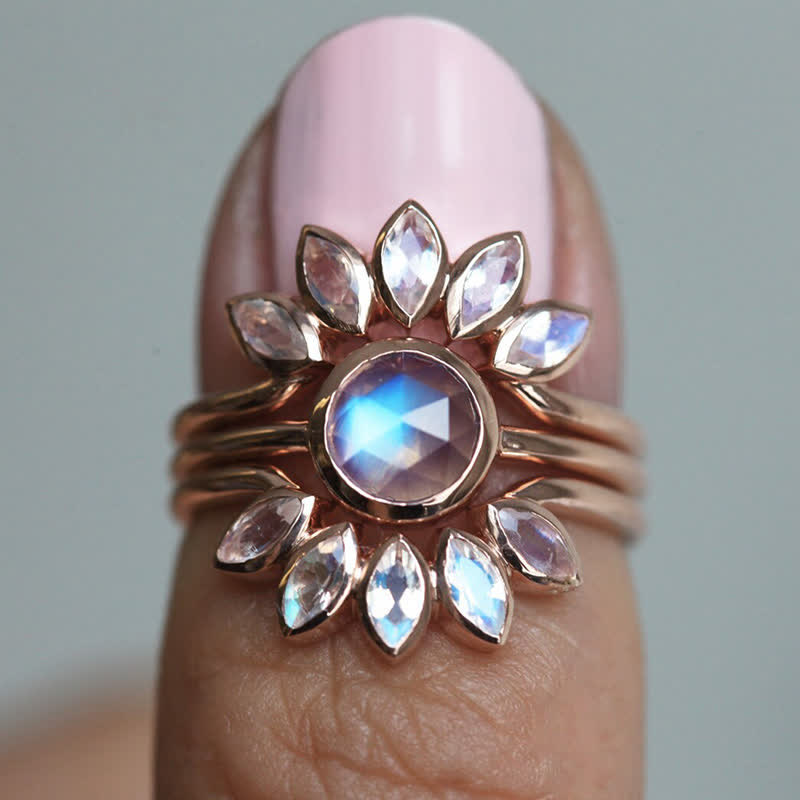 Olivenorma "Tide Goddess" - Anello in 3 pezzi con pietra di luna e fiore di sole